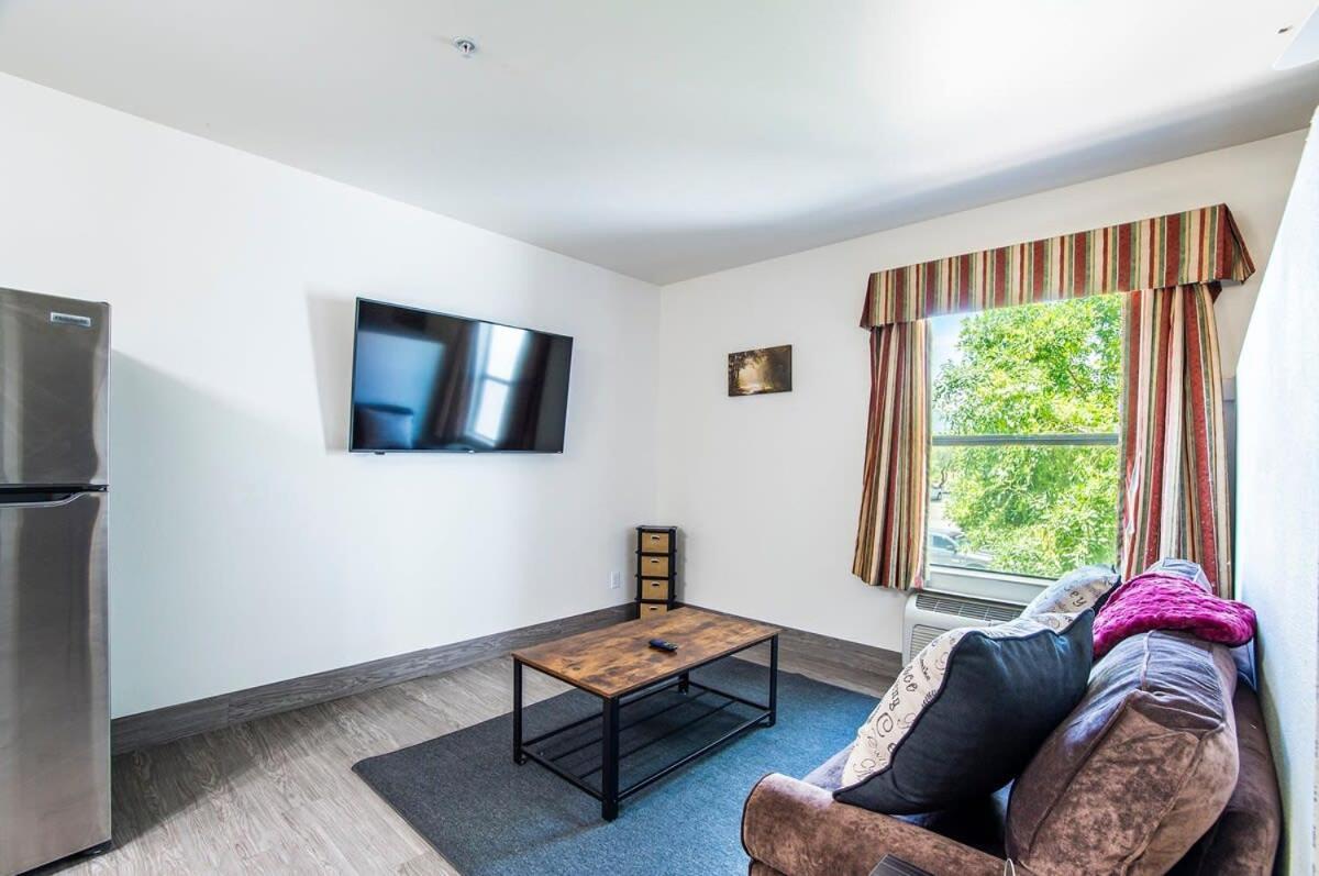 Vistas 216- Renovated Central Sierra Vista Long Term Discounts 외부 사진